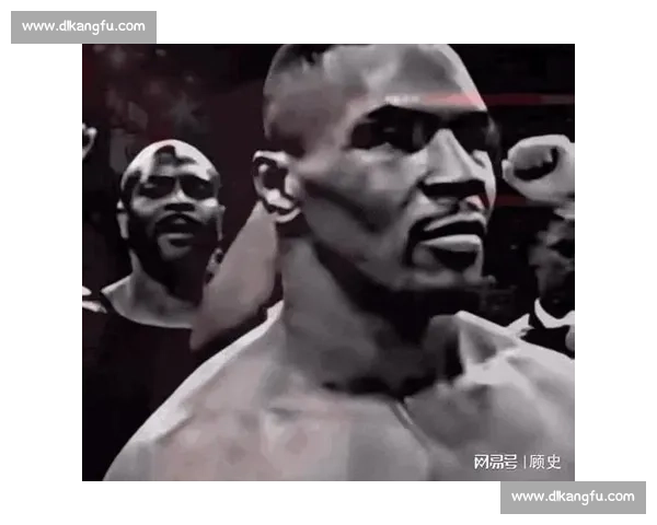 克里琴科对决泰森巅峰假想之战视频全面技术风格解析 克里琴科对决泰森巅峰假想之战视频全面技术风格解析