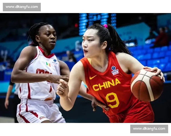 美国女篮对阵中国女篮焦点战来袭实力碰撞与奥运前景全解析